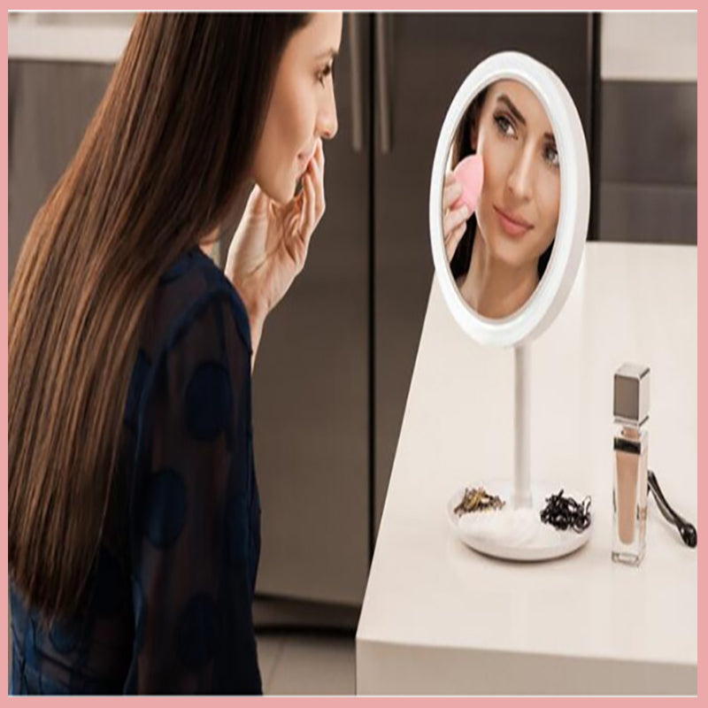 Makeup Mirror - Built in Fan